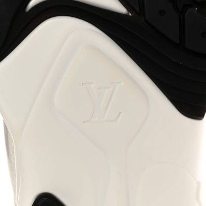 Louis Vuitton Monogram Calfskin Run 55 Sneakers 37.5 White 7 of 11