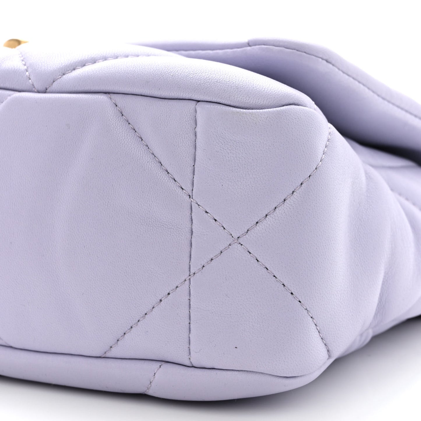 Lambskin Quilted Medium Chanel 19 Flap Light Purple