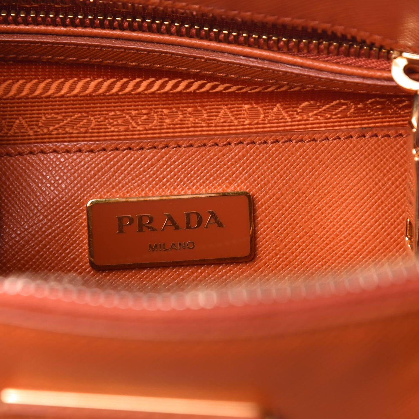 Saffiano Lux Medium Tote Papaya
