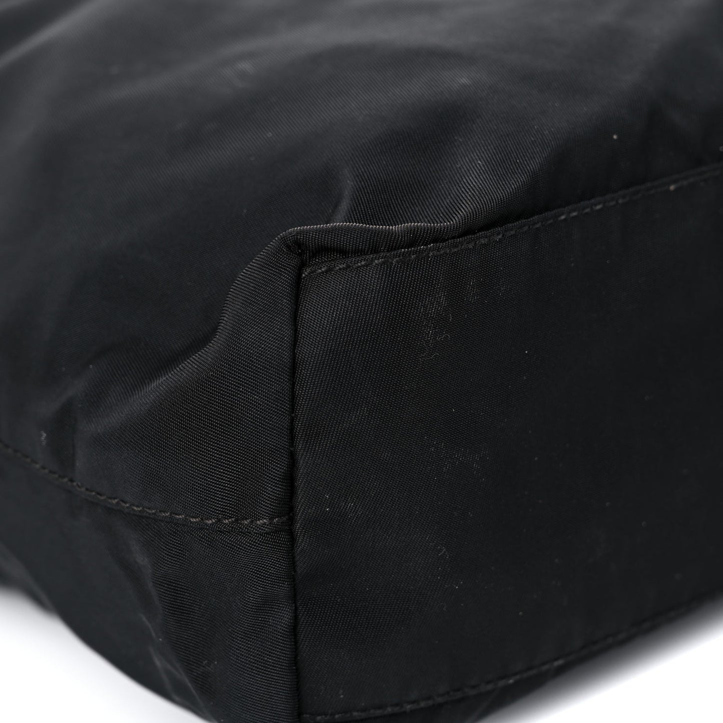 Nylon Vela Grommet Tote Black