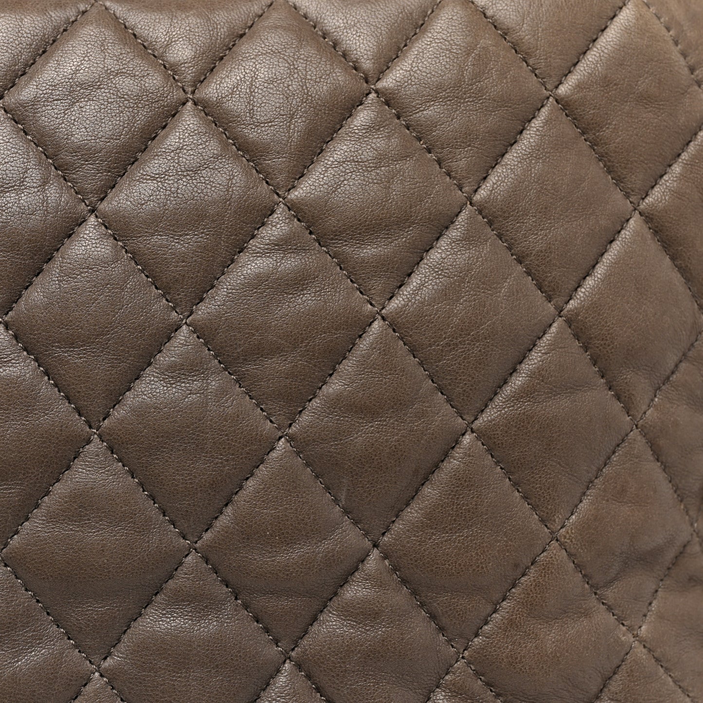 Washed Lambskin Quilted Maxi Chain Around Flap Taupe