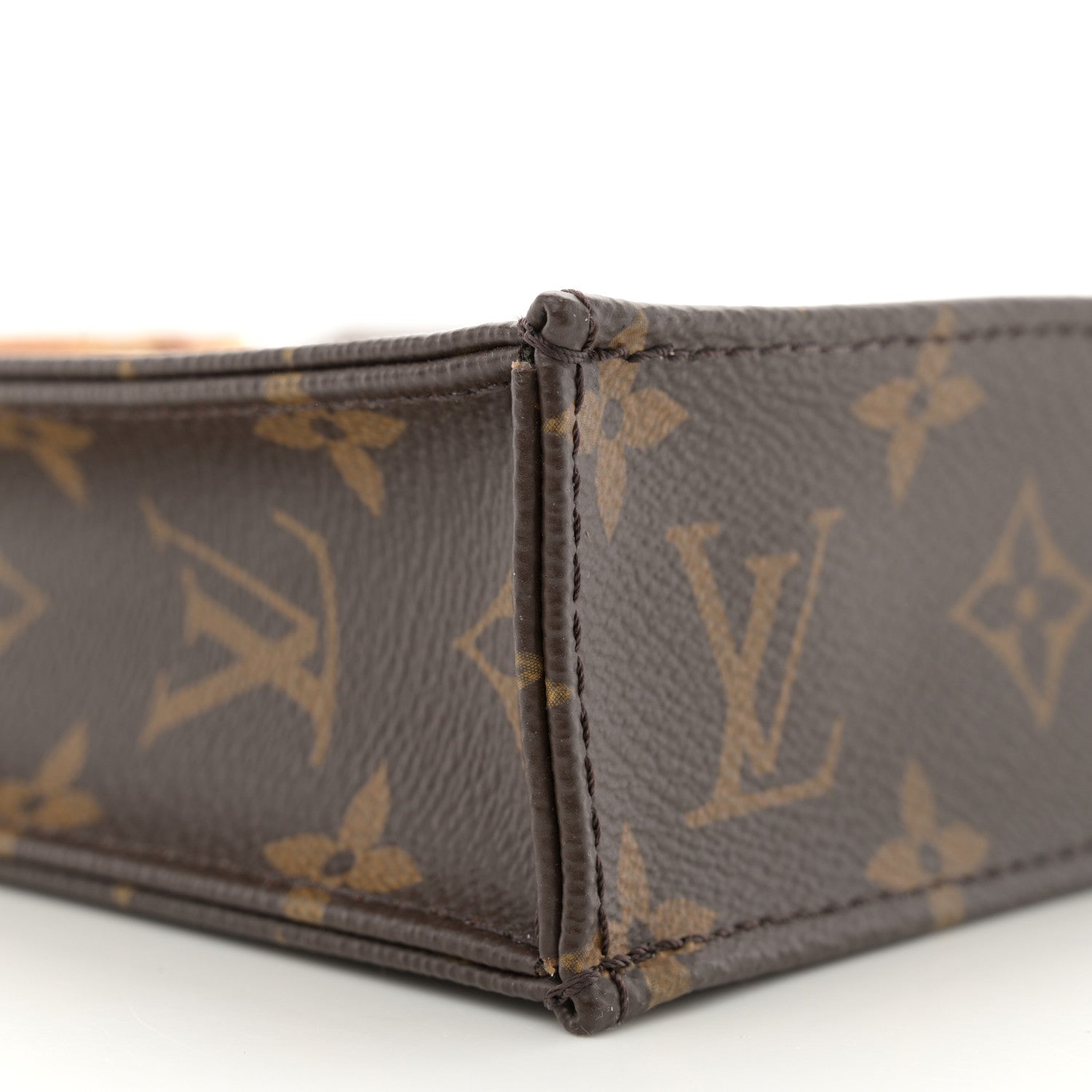 Louis Vuitton Monogram Petit Sac Plat 9 of 11