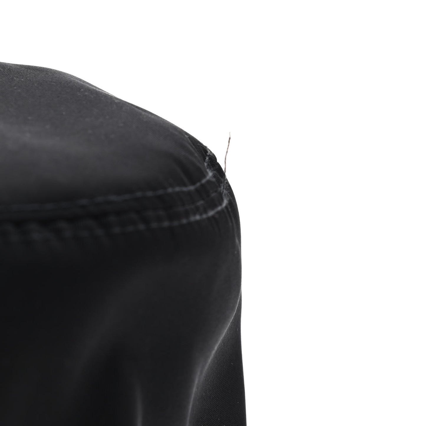 Re-Nylon Saffiano Metal Triangle Logo Mens Bucket Hat L Black