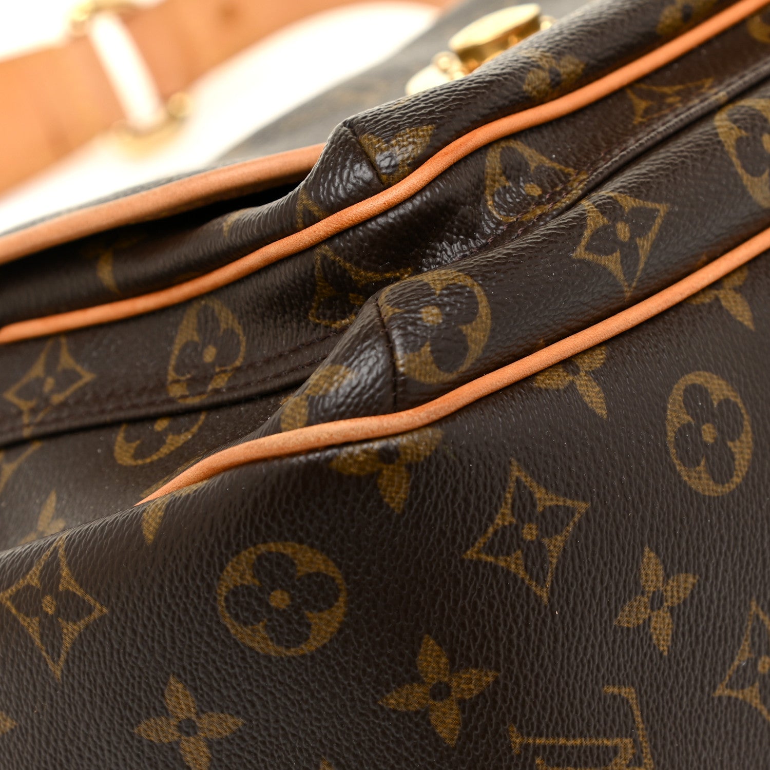 Louis Vuitton Monogram Tikal GM 16 of 20