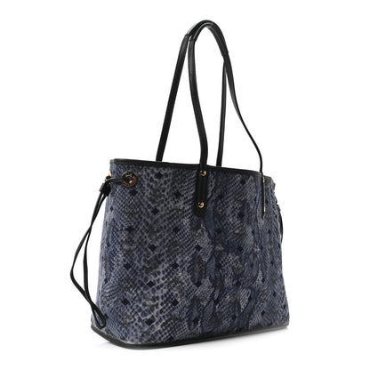 MCM Visetos Medium Liz Reversible Shopper Tote Black 5 of 16