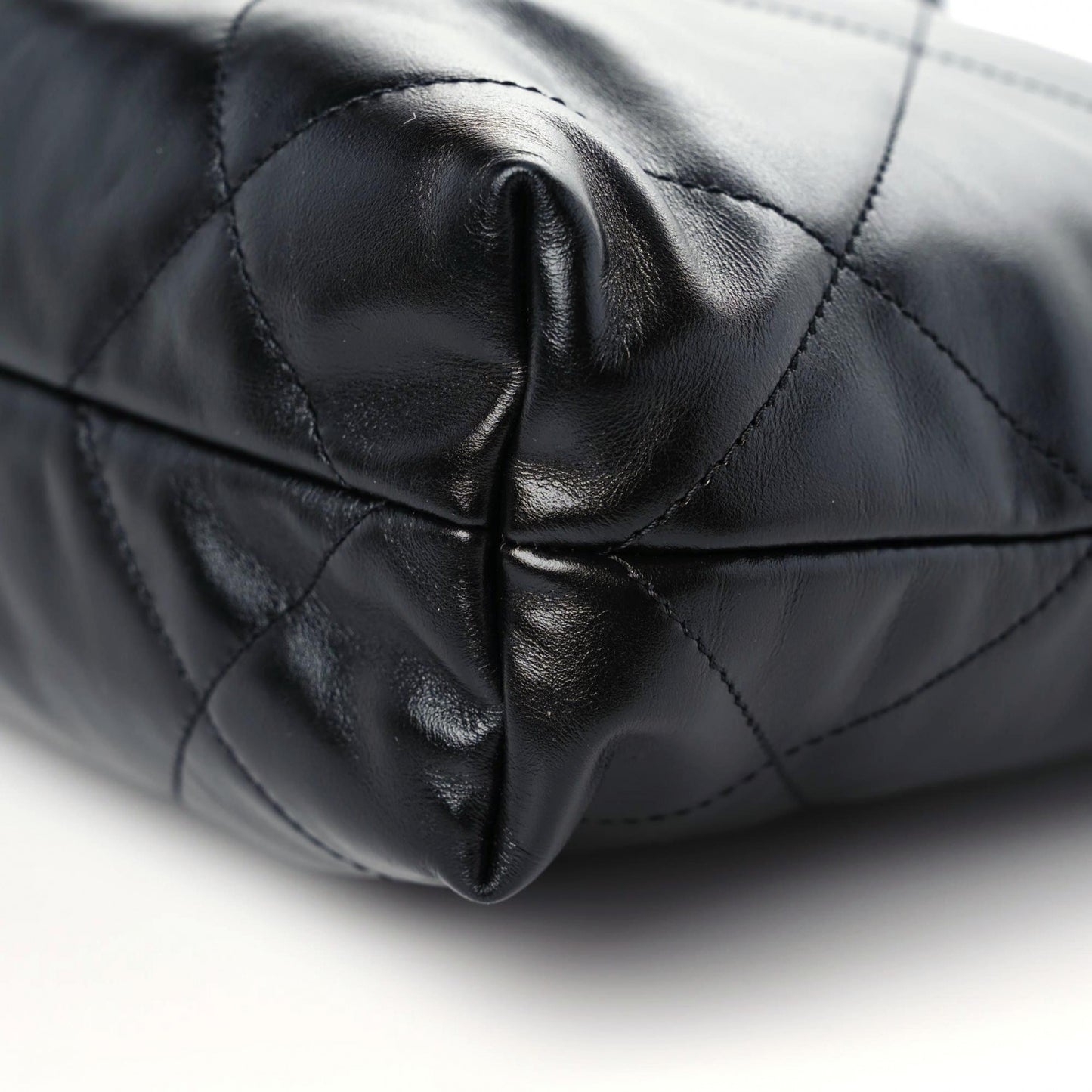 Shiny Calfskin Quilted Small Chanel 22 Black