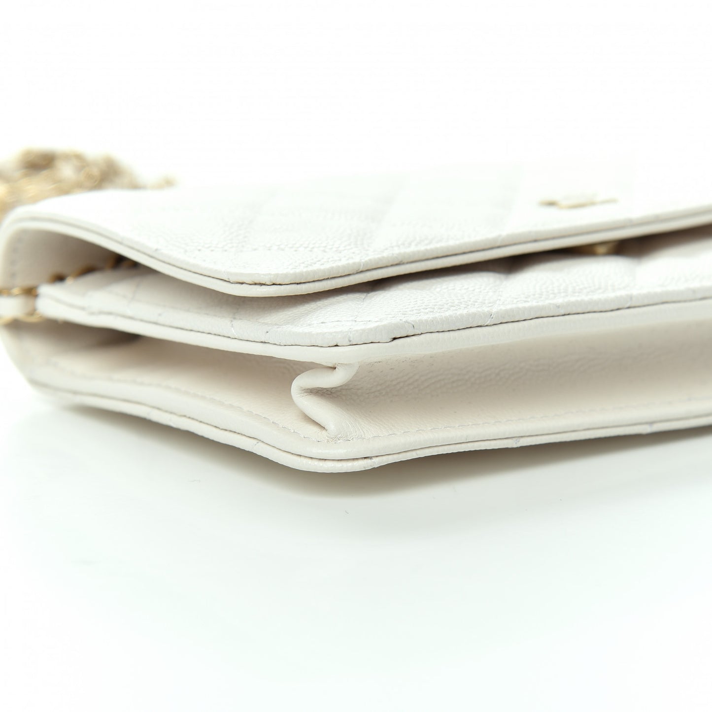 Caviar Quilted Wallet On Chain WOC White