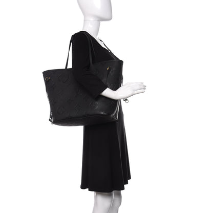 Louis Vuitton Empreinte Monogram Giant Neverfull MM Black 2 of 10