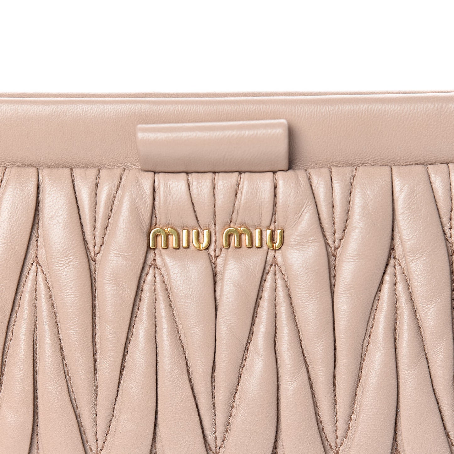 Nappa Matelasse Clutch Cammeo