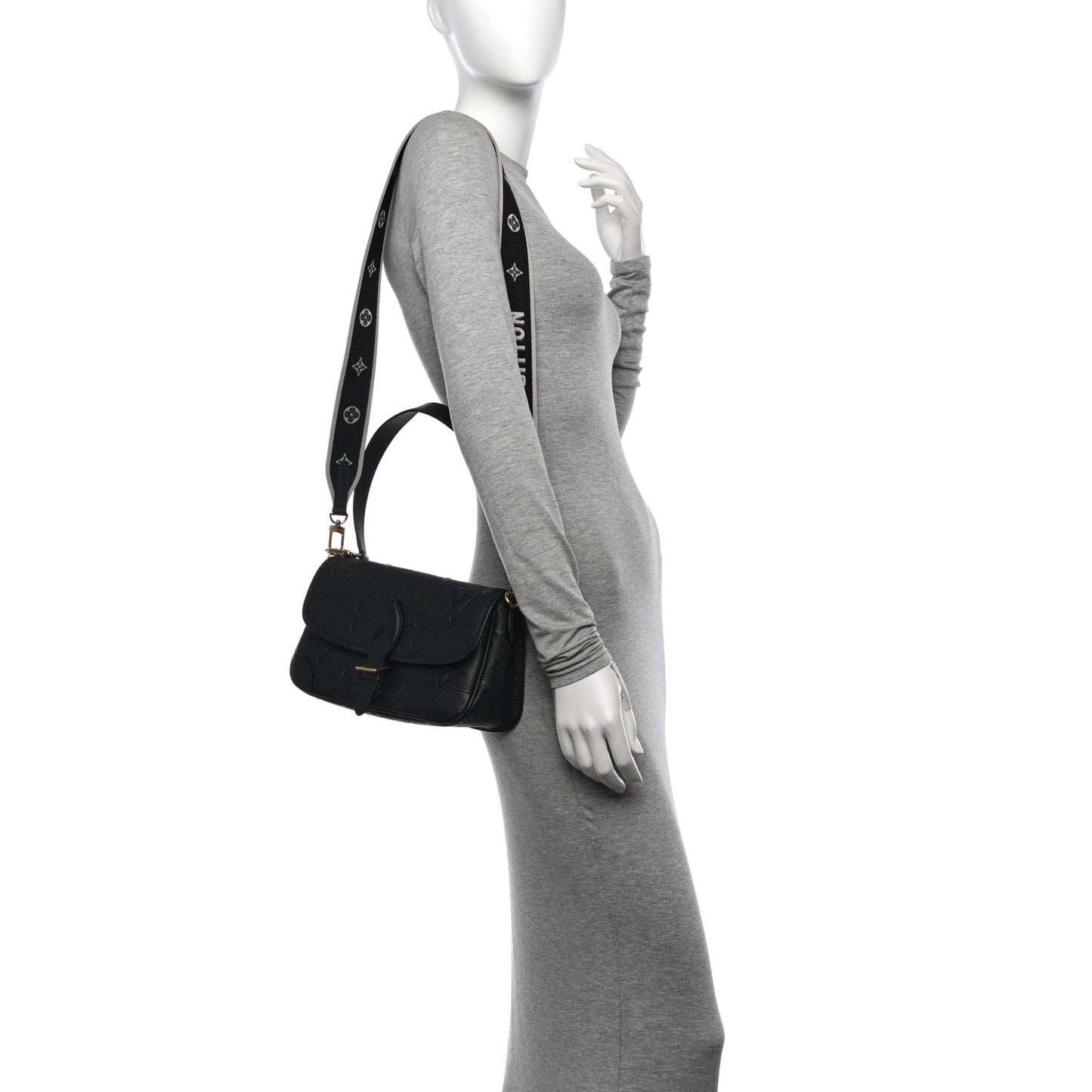 Empreinte Monogram Giant Diane Black