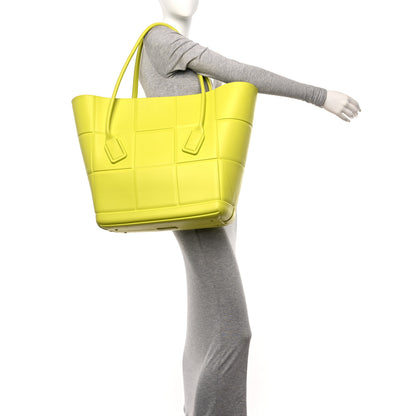 Bottega Veneta Rubber Maxi Intrecciato Medium Arco Kiwi Green 2 of 9