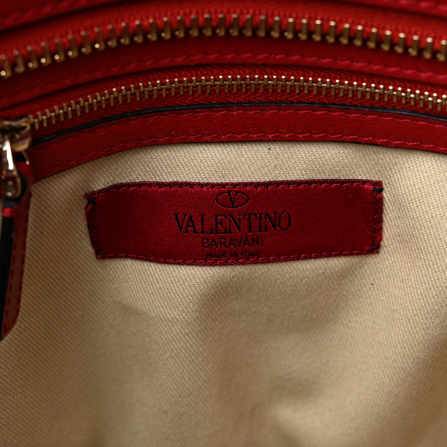 Vitello Rockstud Double Handle Tote Red