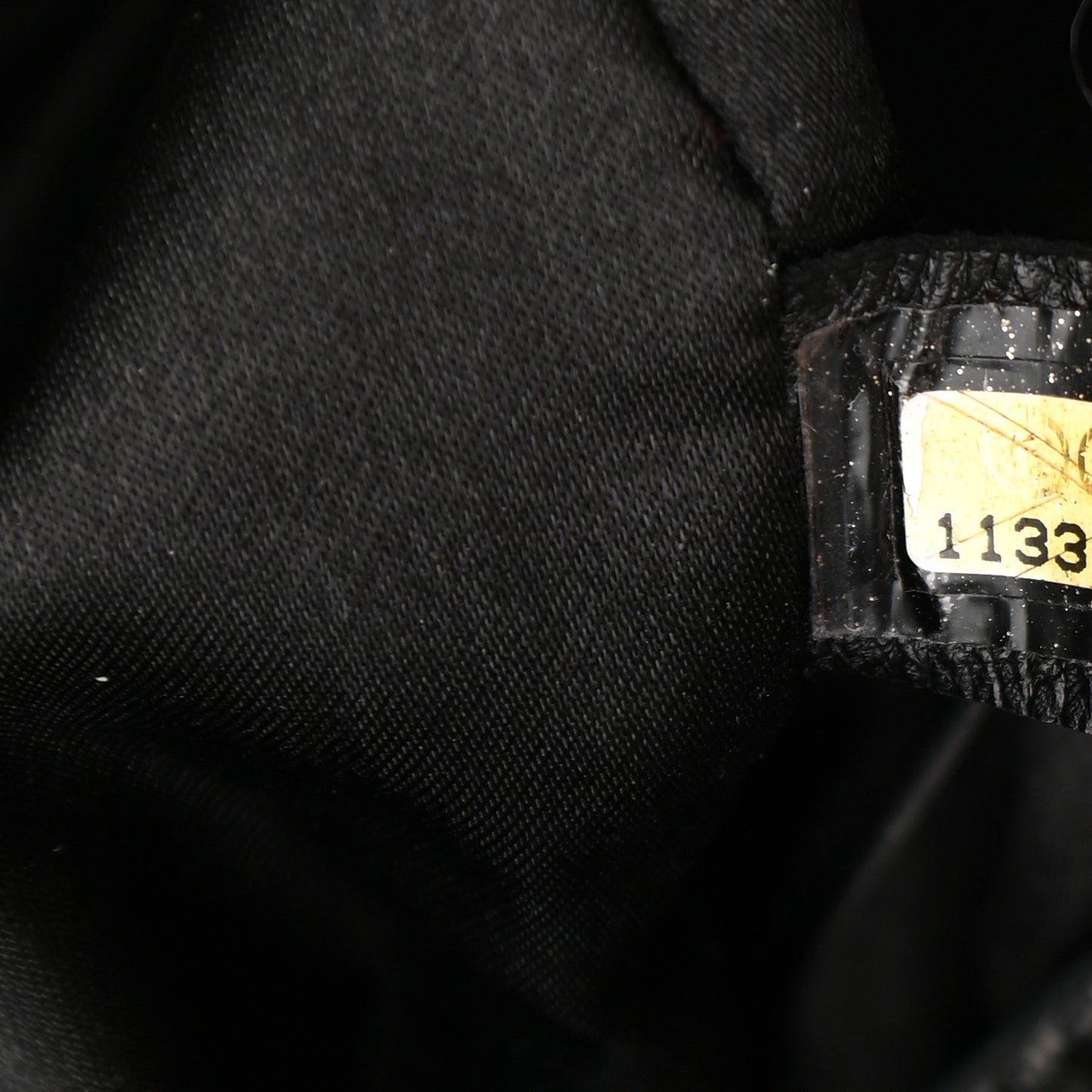 Lambskin Soft and Chain Small Hobo Black