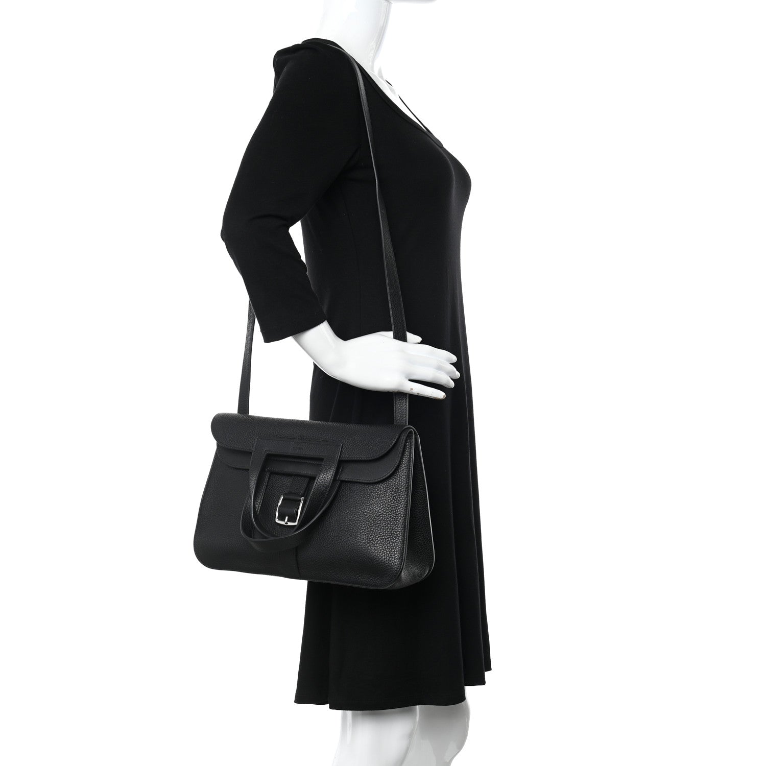 Hermes Taurillon Clemence Halzan 31 GM Black 2 of 11