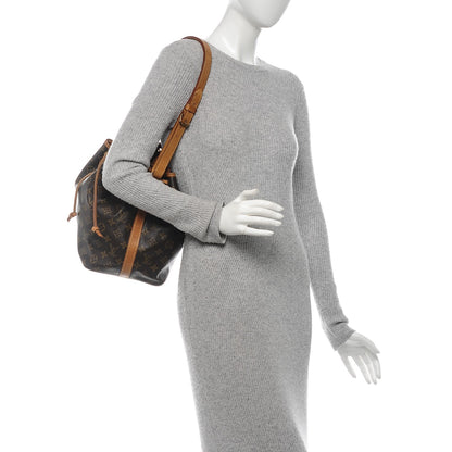 Louis Vuitton Monogram Petit Noe 2 of 14