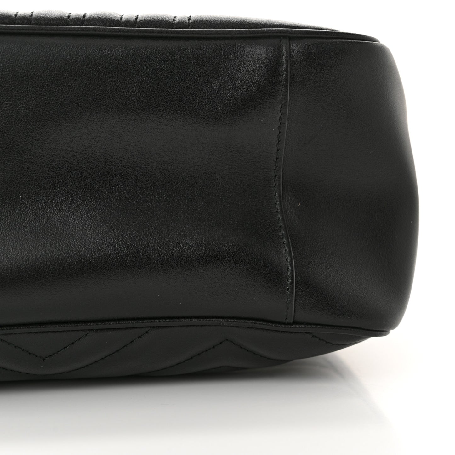Calfskin Matelasse Large GG Marmont Shoulder Bag Black