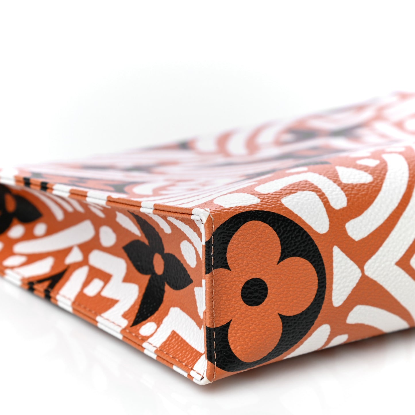 Monogram Giant Crafty Pochette Toiletry 26 Creme Caramel
