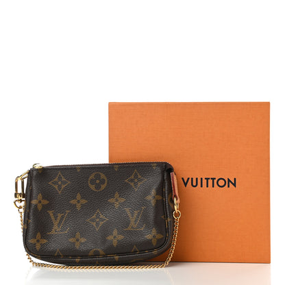 Louis Vuitton Monogram Mini Pochette Accessories 8 of 8