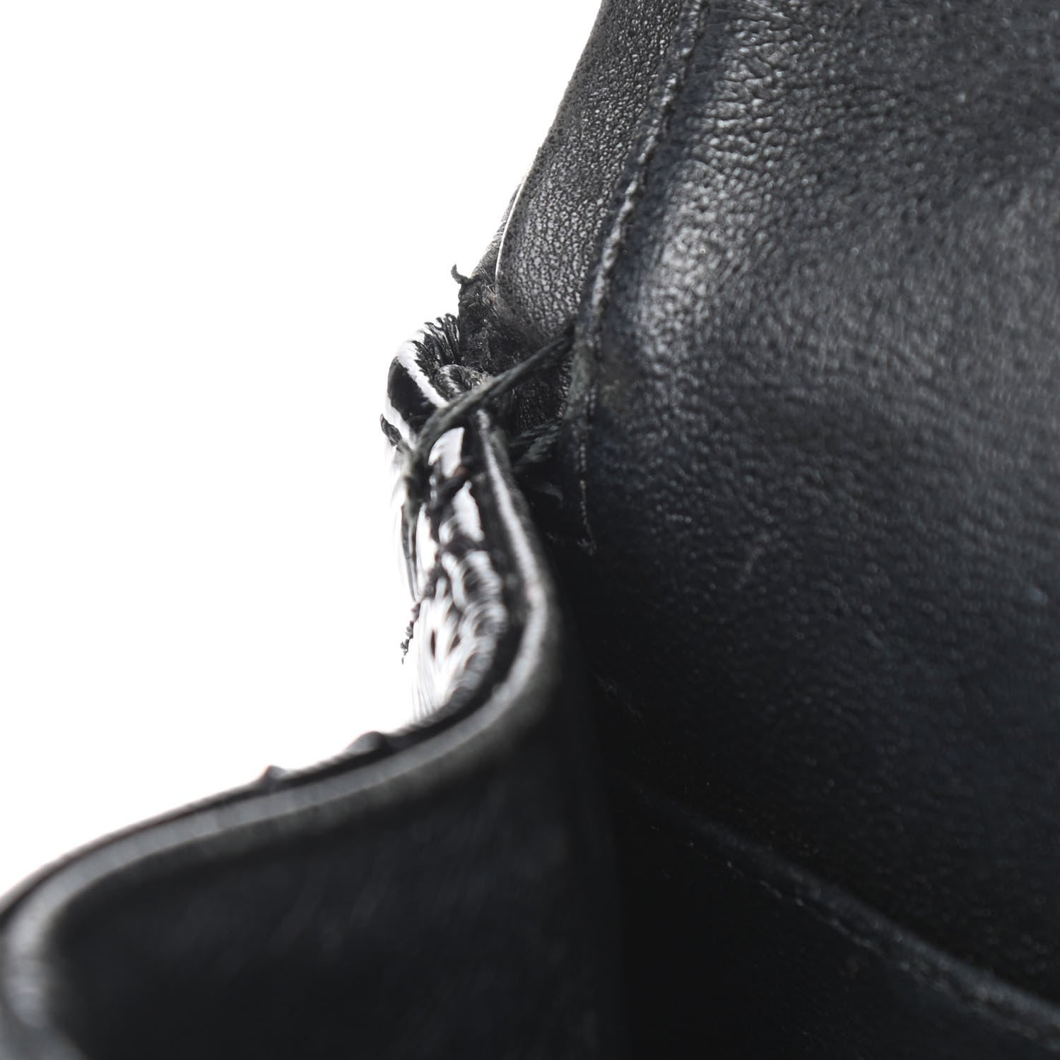 Chanel Crinkled Patent Quilted 2.55 Reissue Mini Flap Black 17 of 19