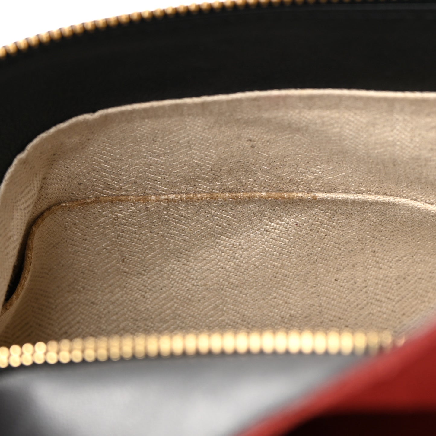 Suede Medium Puzzle Bag Red