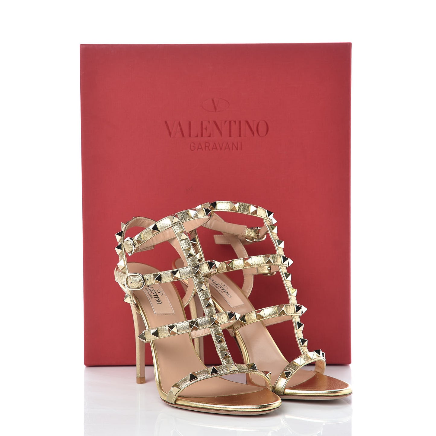Metallic Pebbled Calfskin Rockstud Gladiator 105mm Sandals 36 Platino