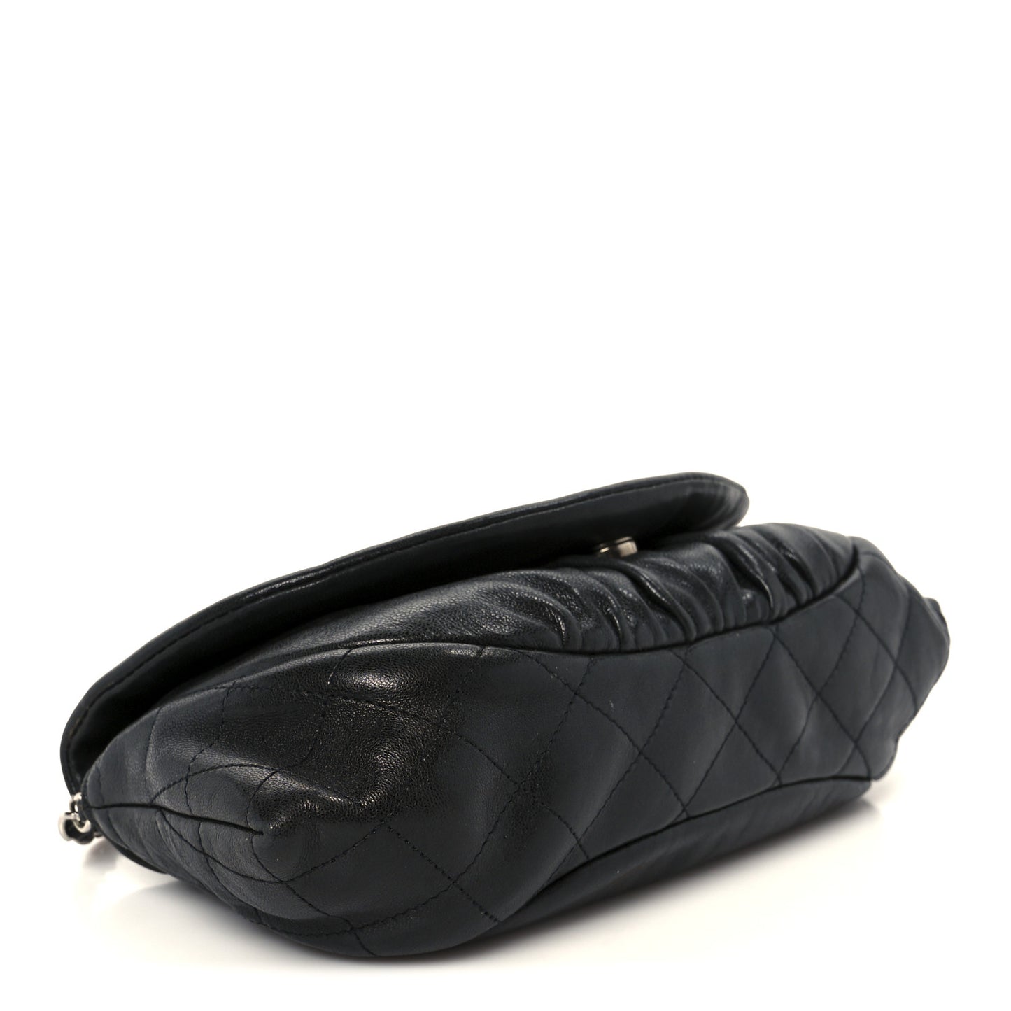 Lambskin Half Moon Wallet On Chain WOC Black