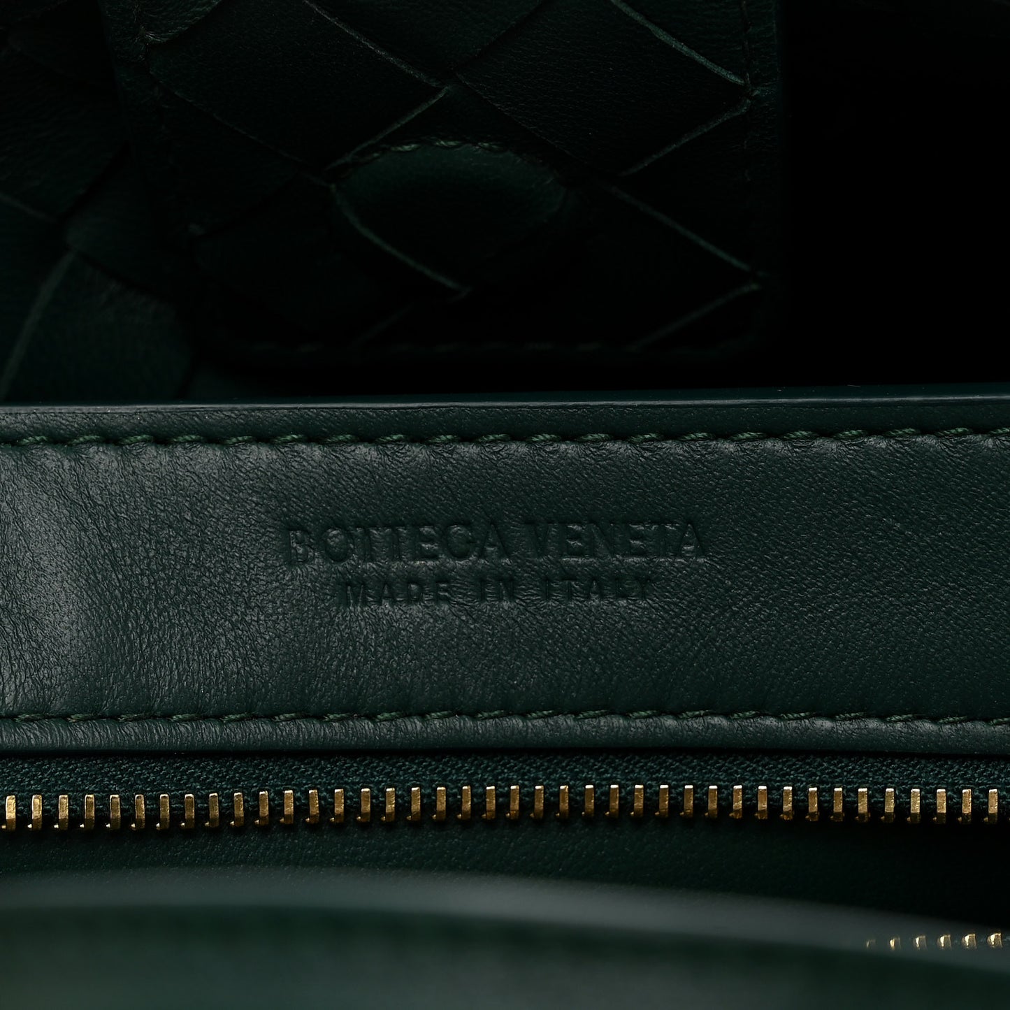 Nappa Intrecciato Small Andiamo Shoulder Bag Emerald Green