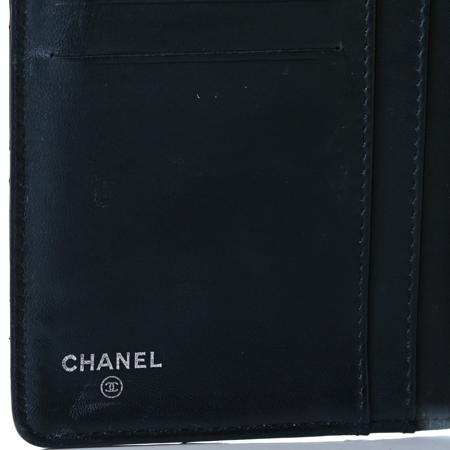 Patent Quilted Brilliant Yen Wallet Black
