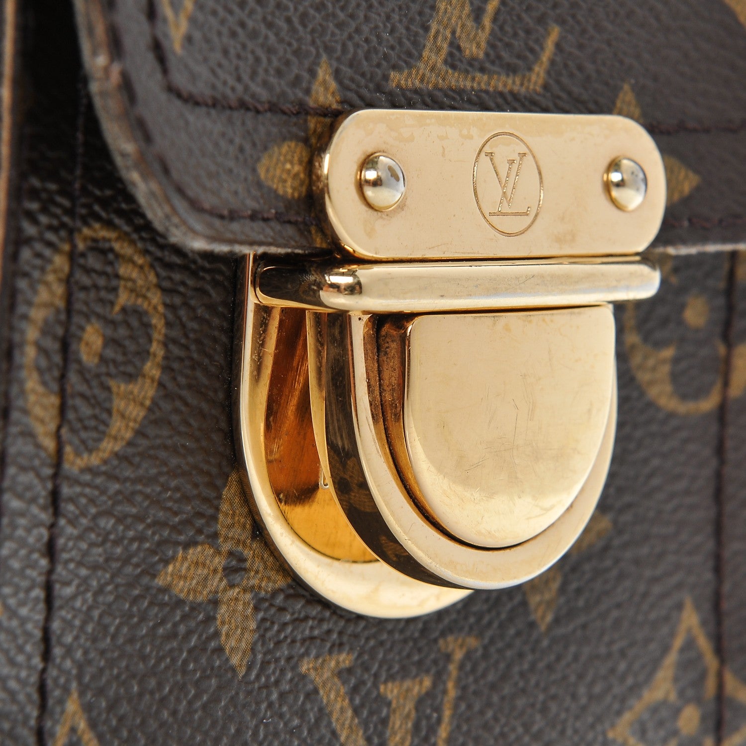 Louis Vuitton Monogram Hudson GM 7 of 10