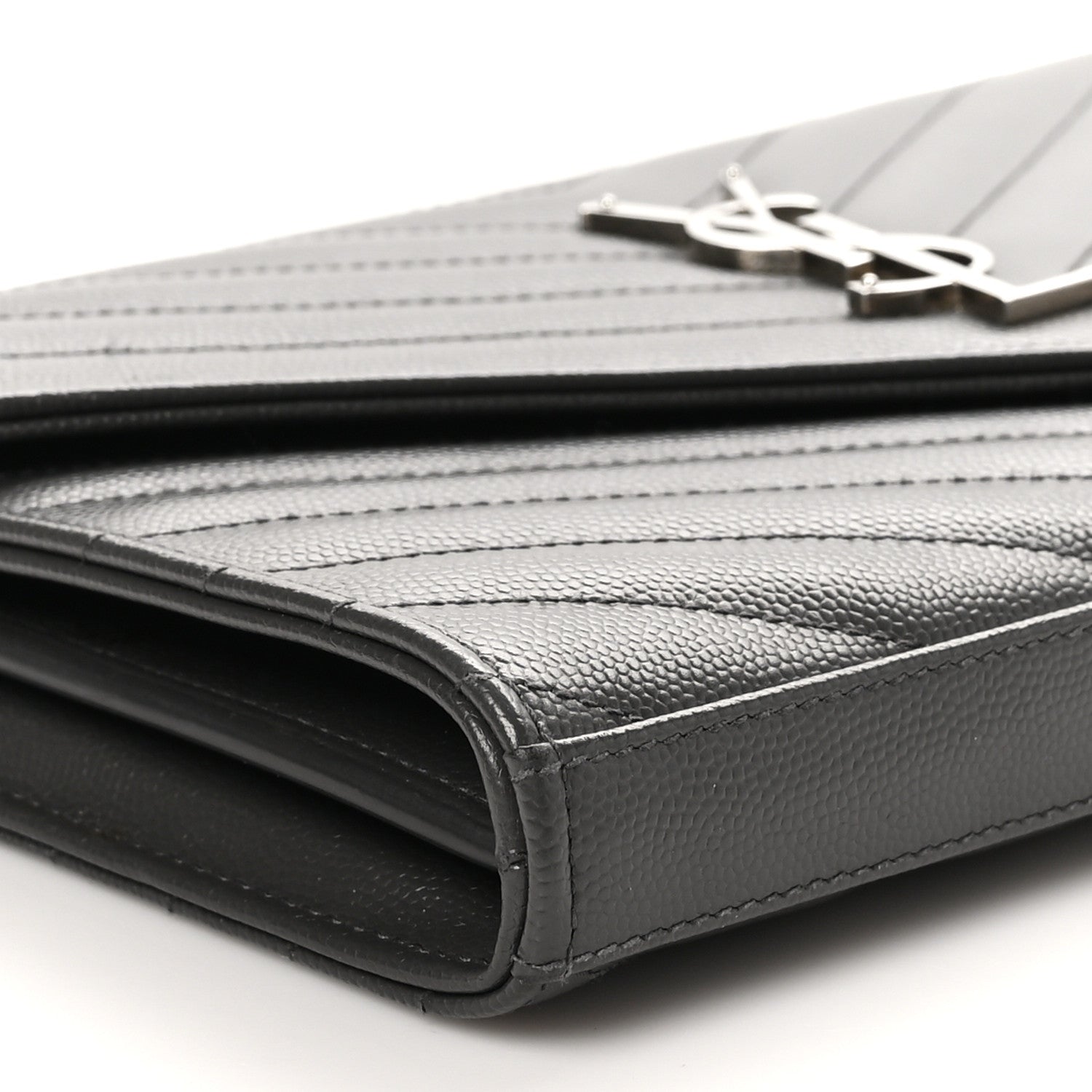Saint Laurent Grain De Poudre Matelasse Chevron Monogram Chain Wallet Storm 9 of 10