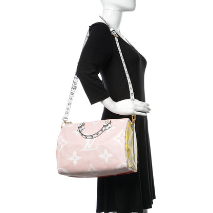 Louis Vuitton Monogram Giant Speedy Bandouliere 30 Rouge 2 of 9