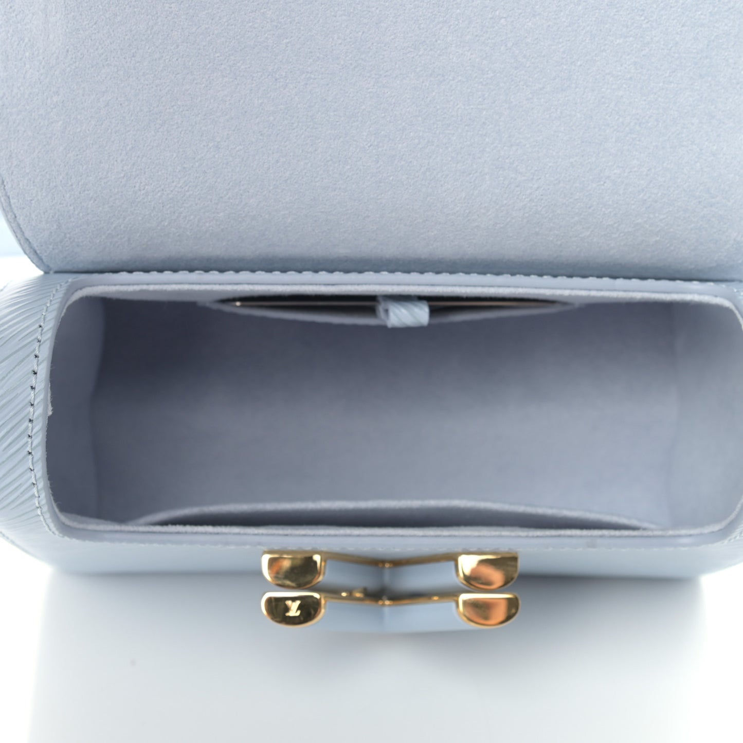 Epi Twist Shoulder Bag PM Bleu Celeste