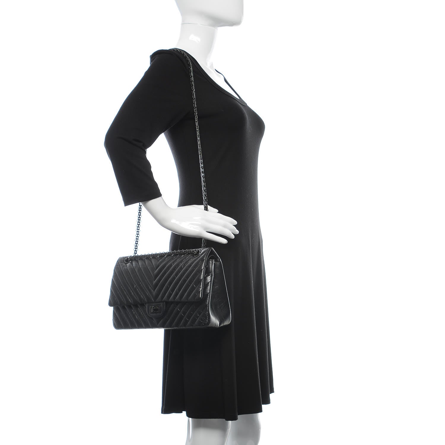 Chanel Aged Calfskin Chevron Quilted 2.55 Reissue 226 Flap Black 2 of 9