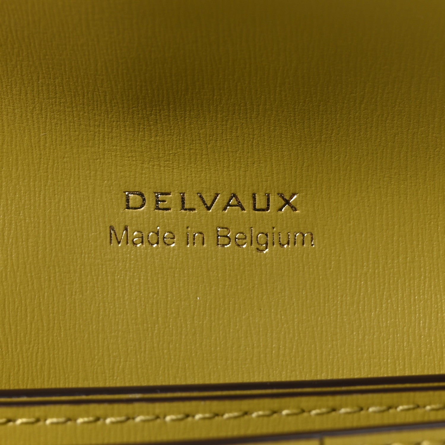 Delvaux Box Calfskin Brillant Card Holder Kiwi 6 of 10