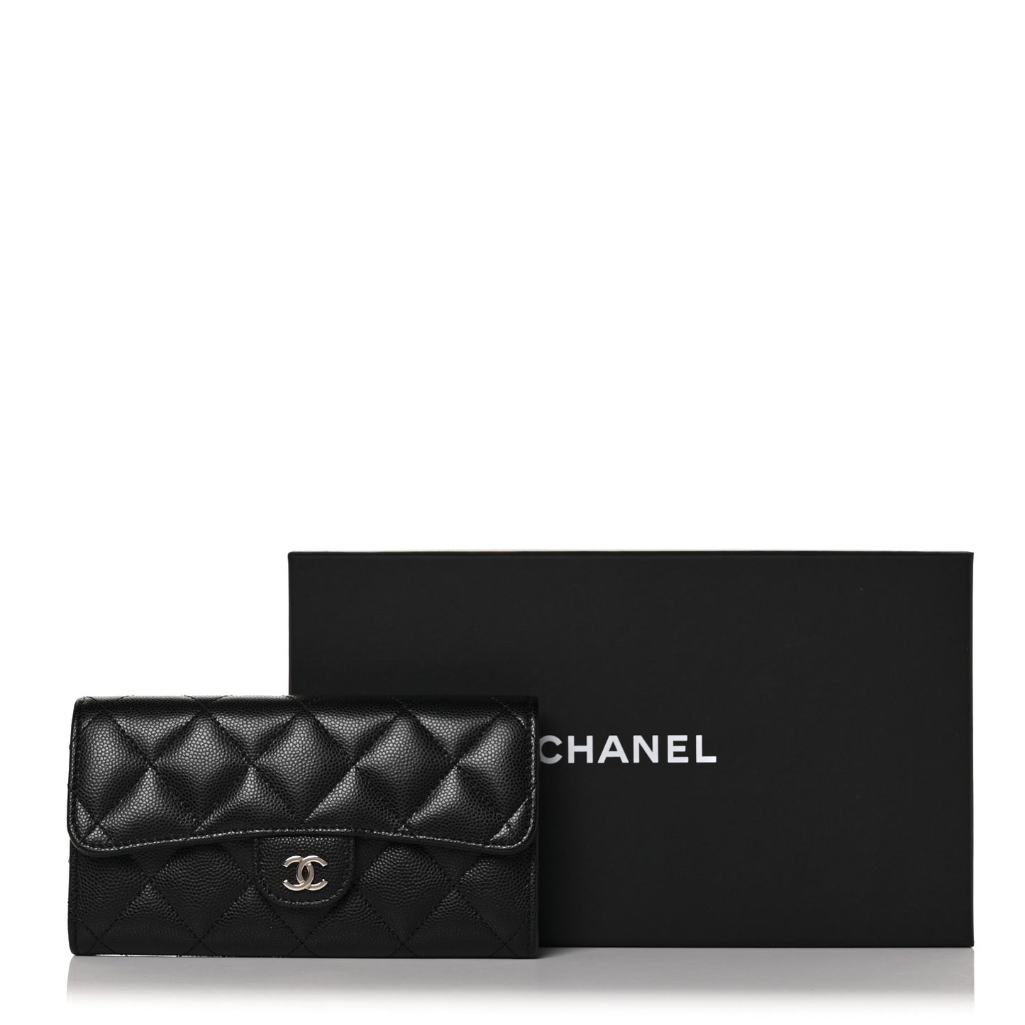 Caviar Quilted Medium Gusset Flap Wallet Black
