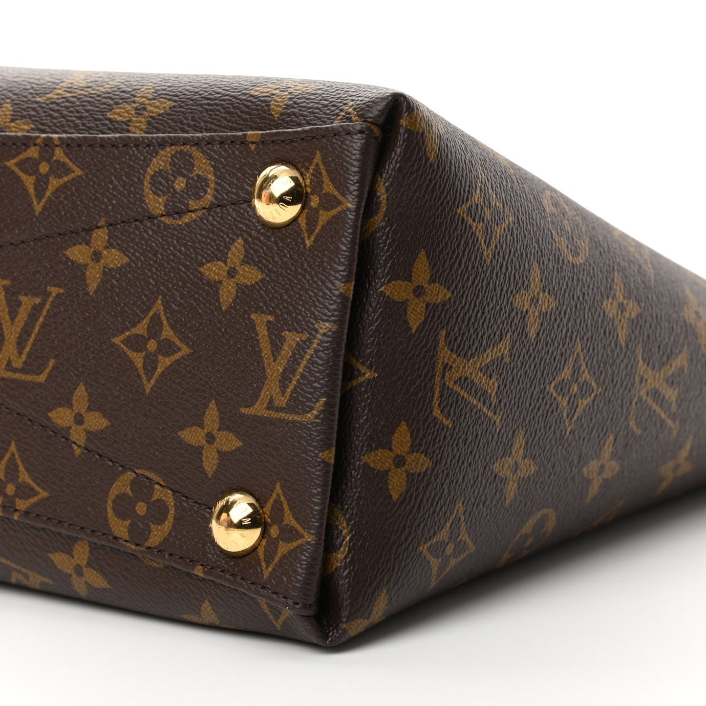 Monogram V Tote MM Black