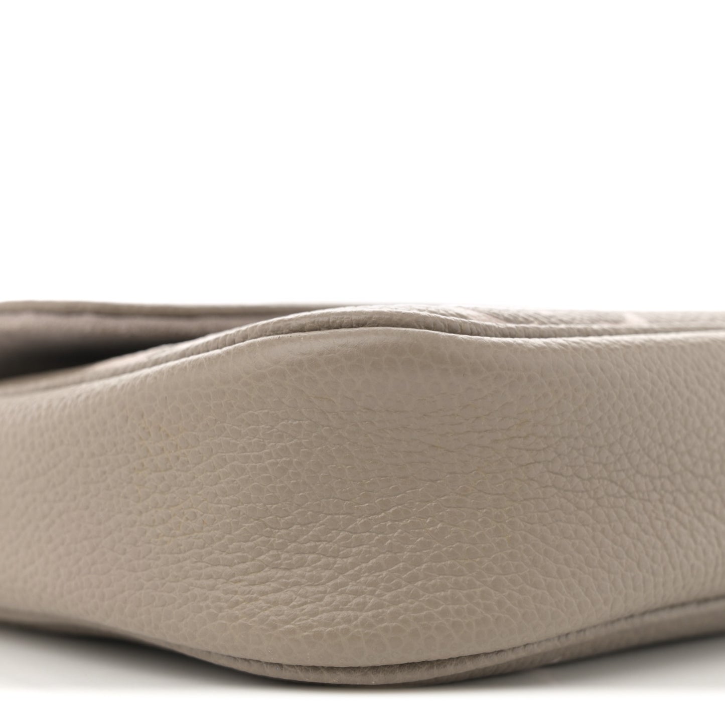 Empreinte Monogram Giant Ivy Wallet On Chain Tourterelle Creme