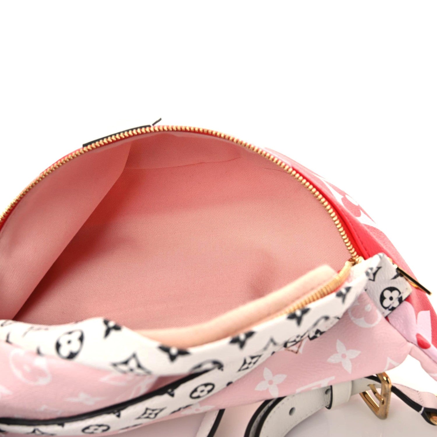 Louis Vuitton Monogram Giant Bumbag Rouge 11 of 12