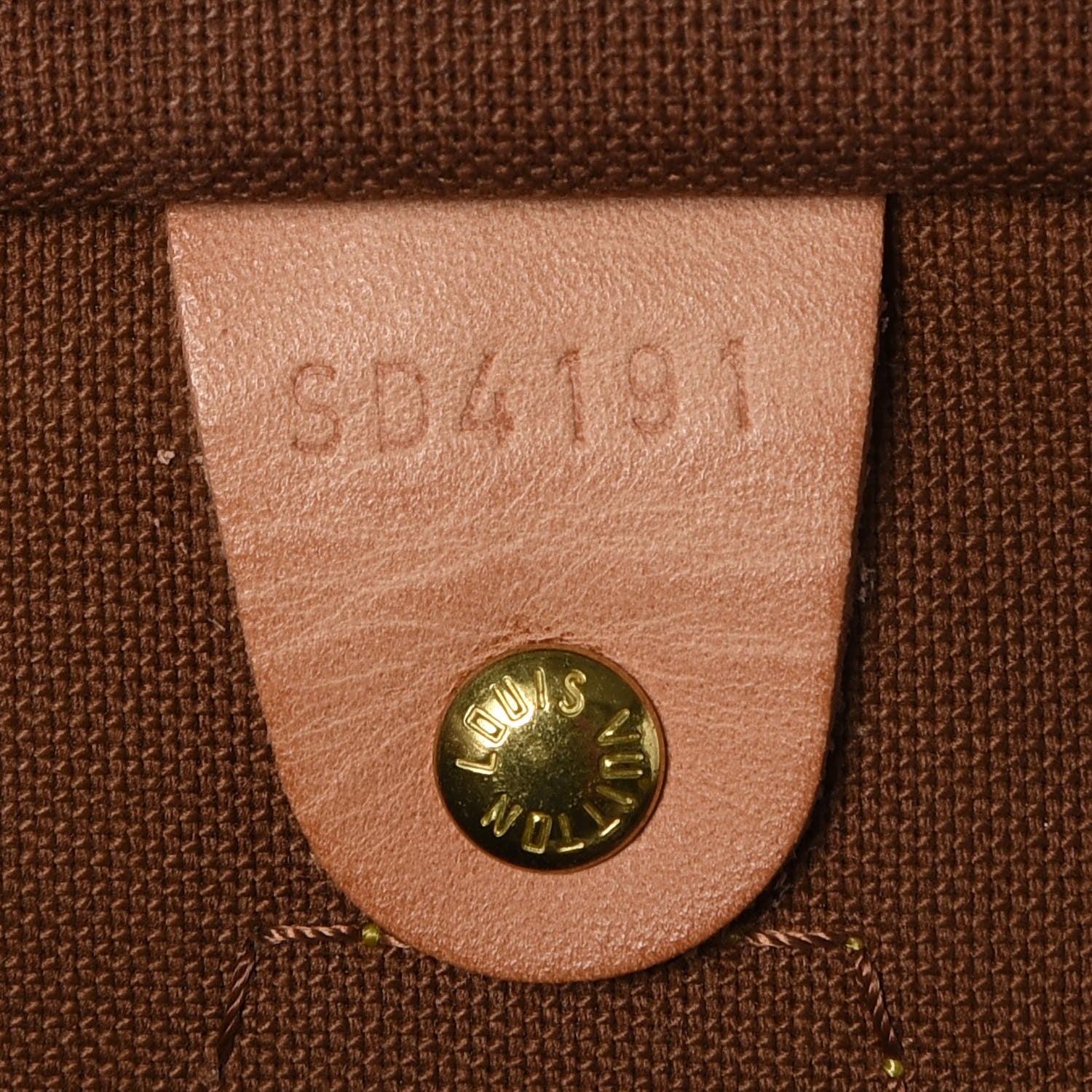 Louis Vuitton Monogram Speedy 40 7 of 9