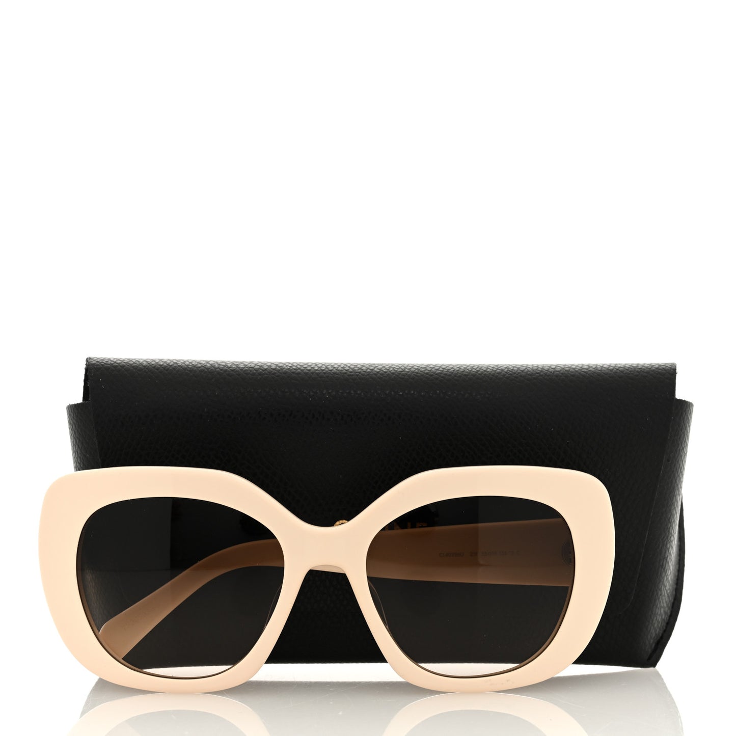 Acetate Triomphe 01 Sunglasses CL 40226U White