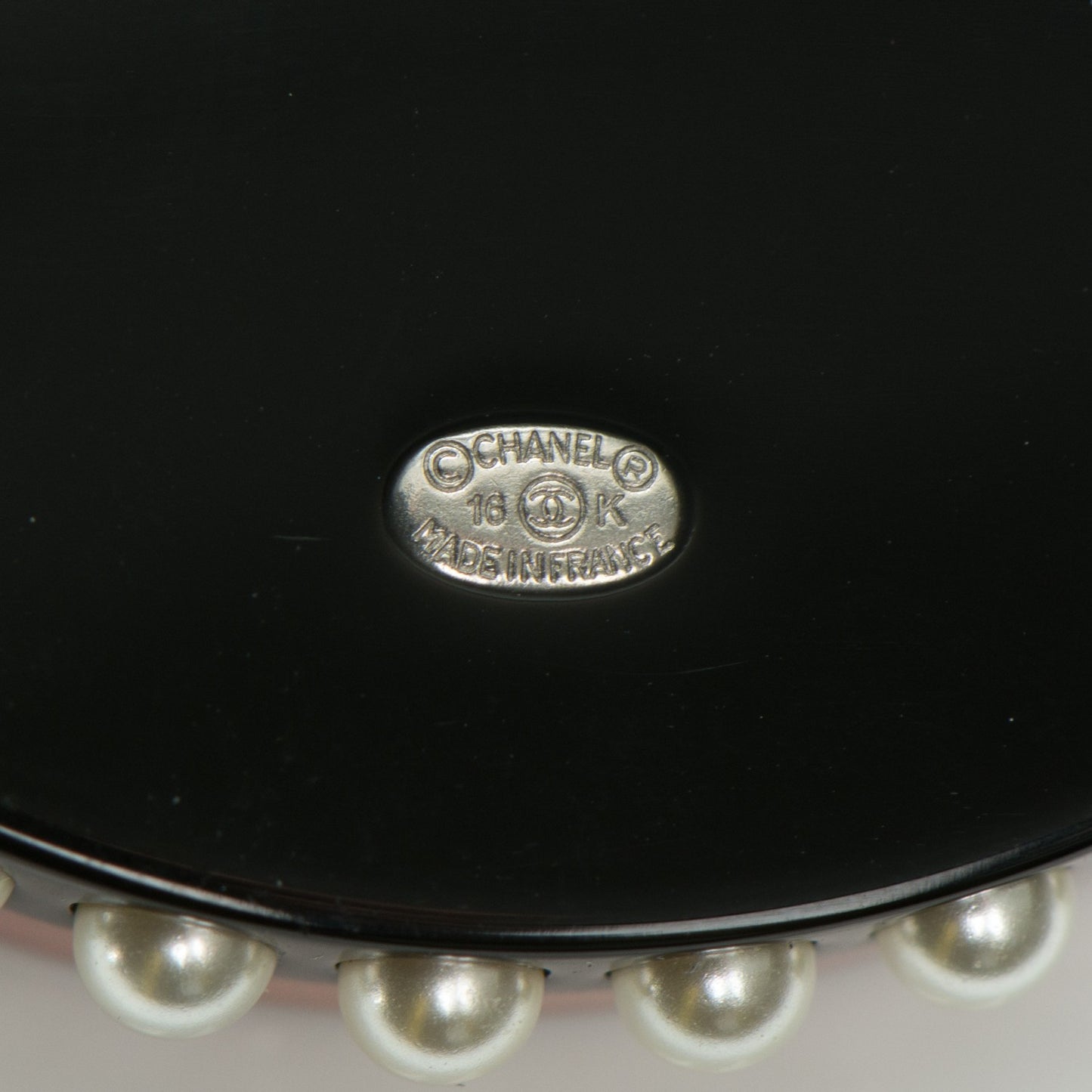 Metal Resin Pearl Emoji Brooch Silver Pink