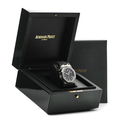 Audemars Piguet Stainless Steel Rubber 42mm Royal Oak Offshore Diver Automatic Watch Black 15710ST.OO.A002CA.01 5 of 5