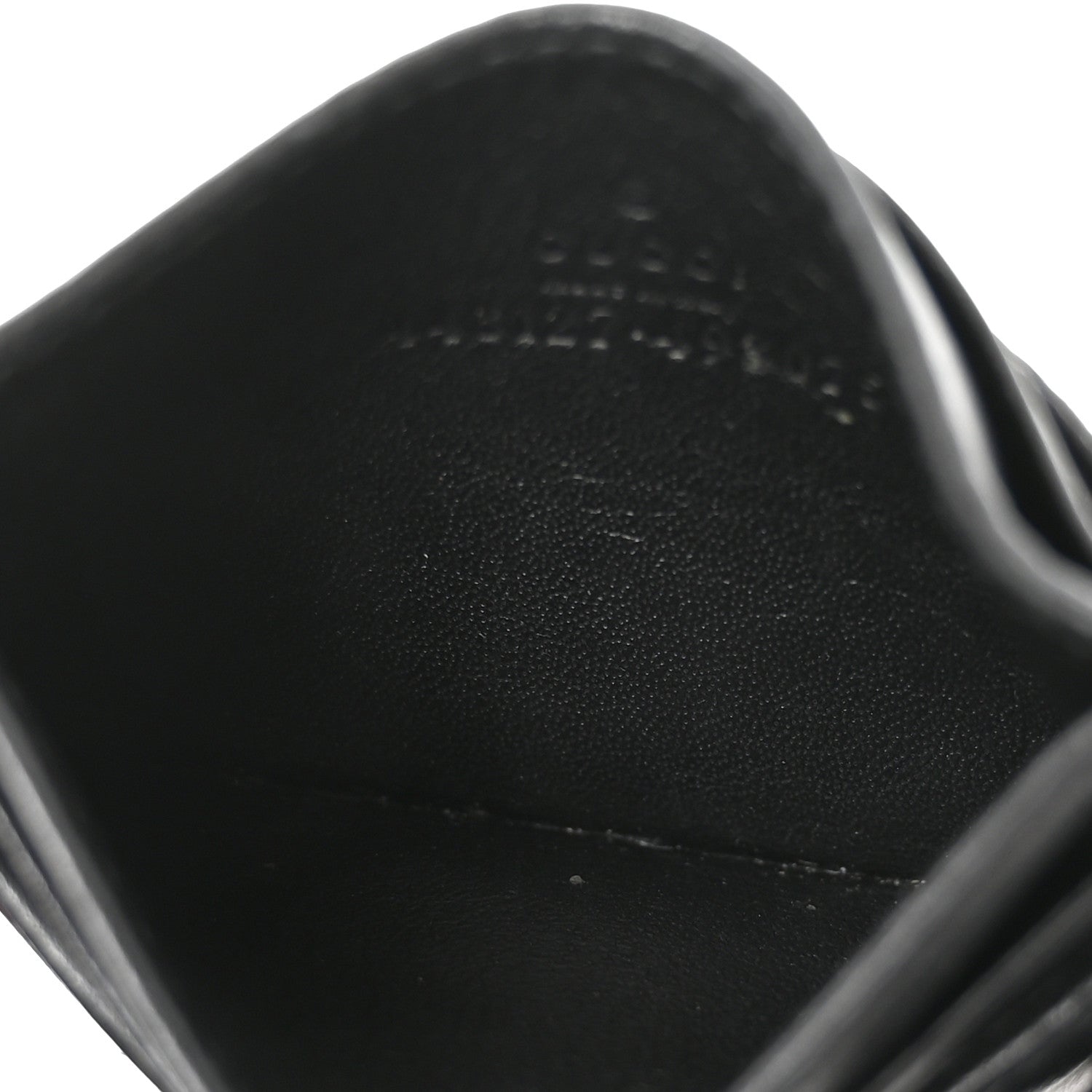 Gucci Calfskin Matelasse GG Marmont Card Holder Black 5 of 7