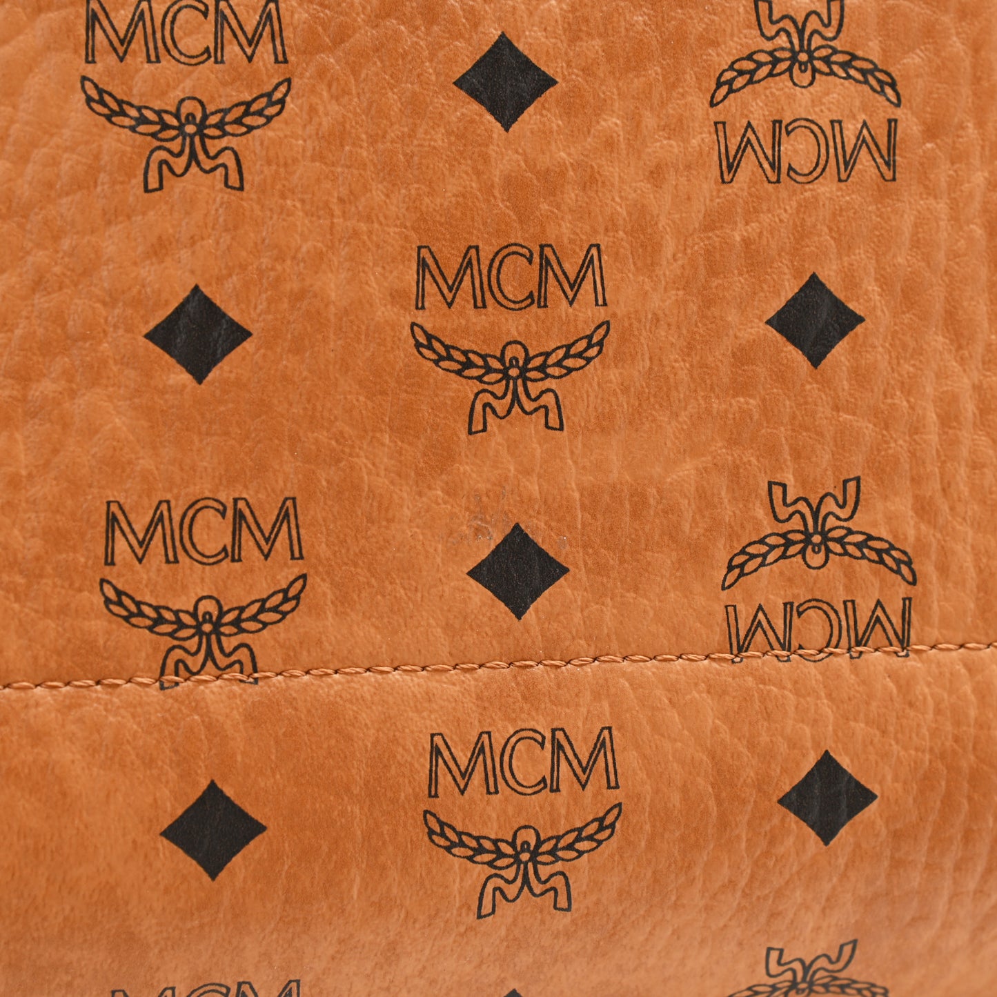 Visetos Medium Luisa Hobo Cognac