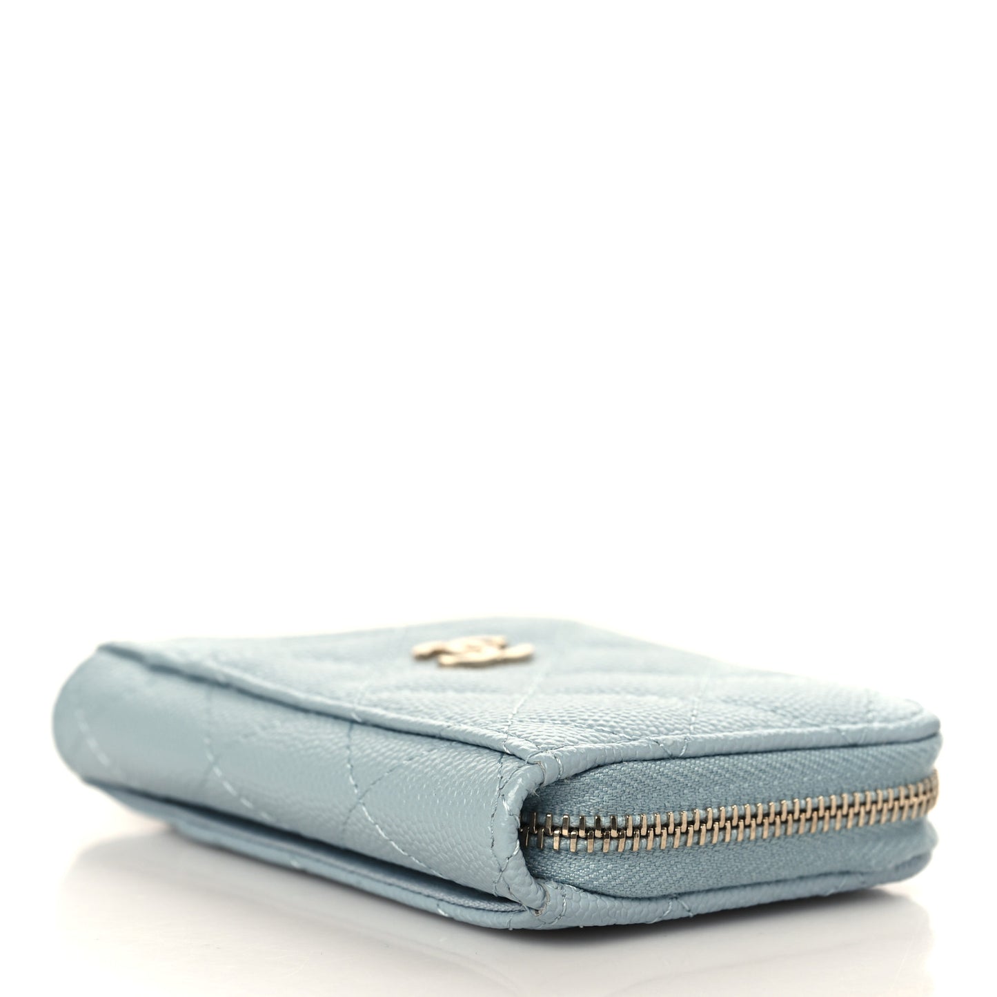 Caviar Quilted Zip Card Holder Light Blue