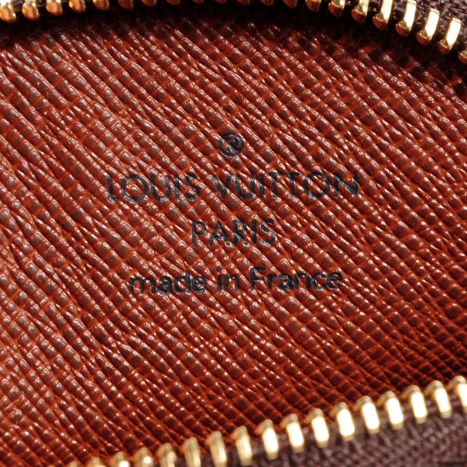 Louis Vuitton Monogram Round Coin Purse 6 of 7