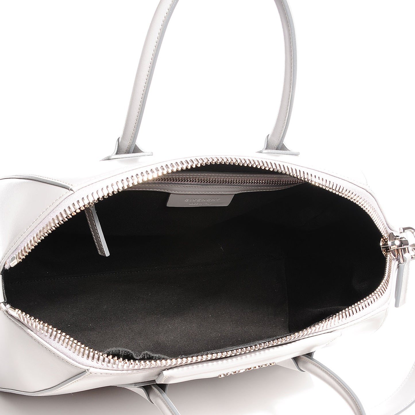 Smooth Calfskin Medium Antigona Pearl Grey