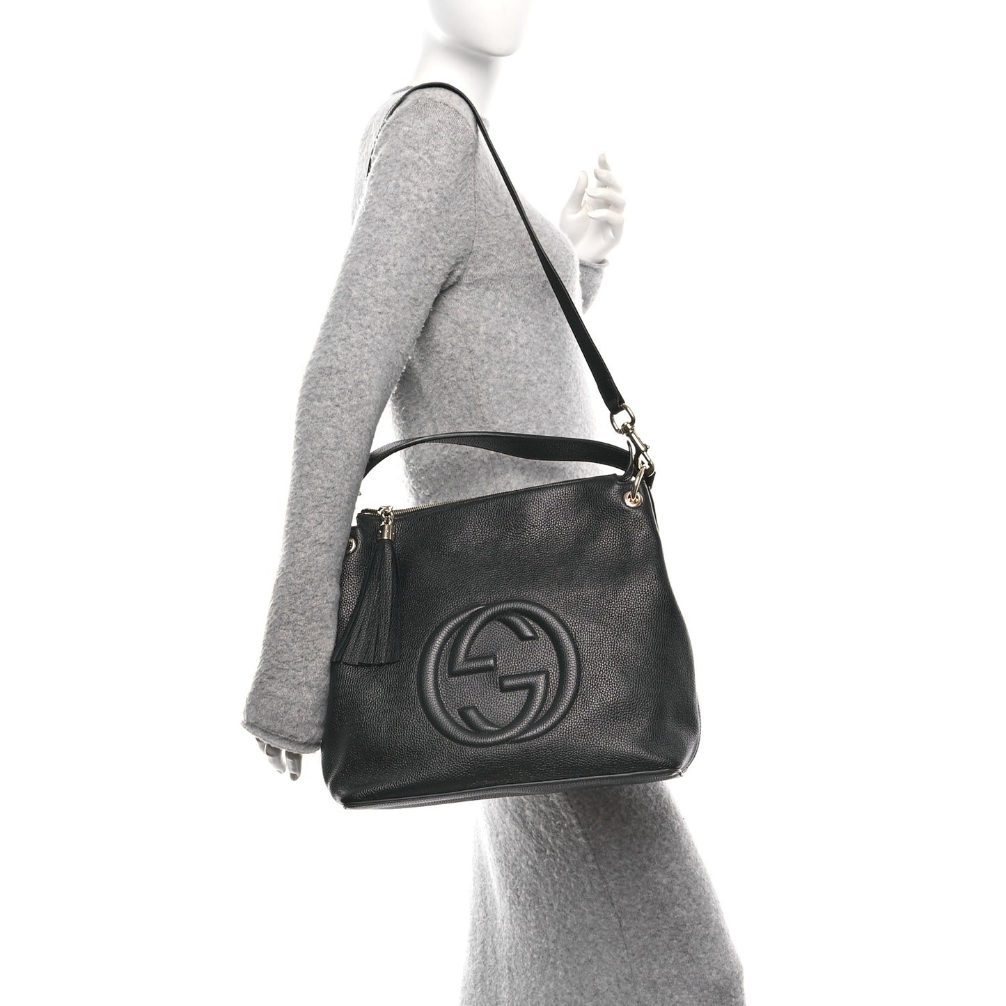 Pebbled Calfskin Large Soho Hobo Black