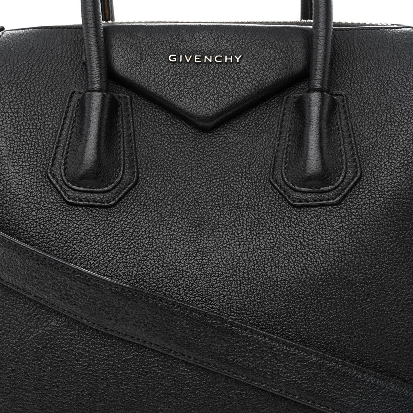 Sugar Goatskin Medium Antigona Black