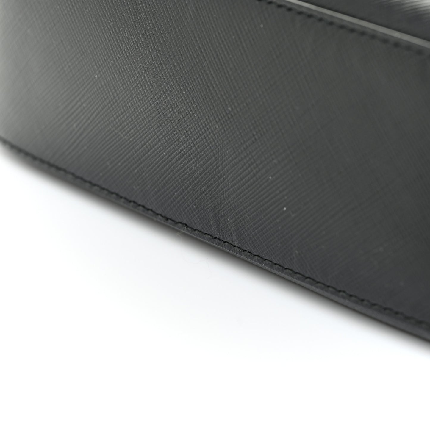 Hammered Calfskin Lydia Bow Camera Bag Black